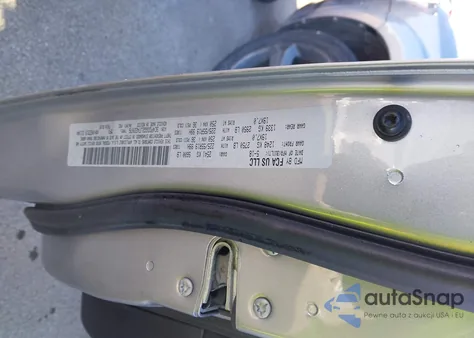 2018 Dodge Journey Crossroad Awd z USA, uszkodzony, nr VIN 3C4PDDGG2JT422076